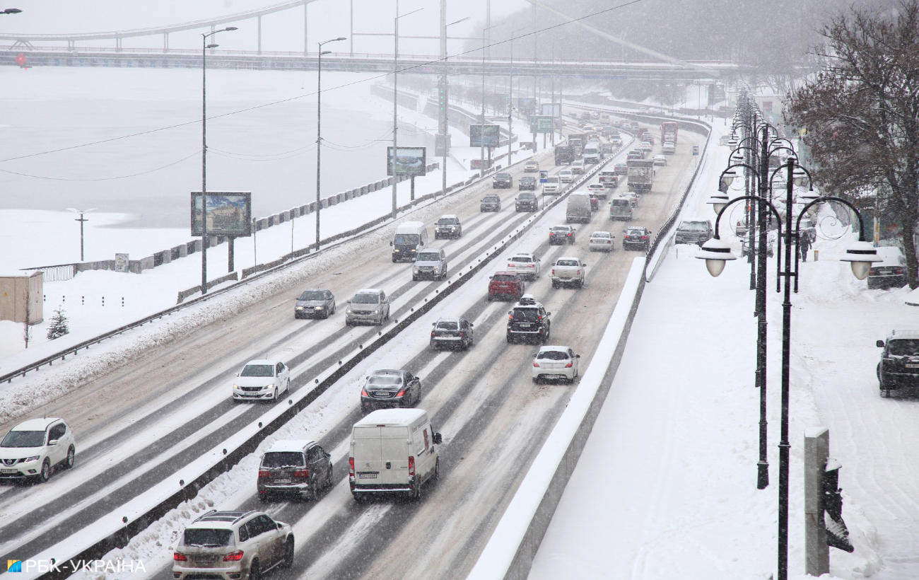 Сніговий колапс. Київ накрила негода: скільки триватиме і коли закінчиться