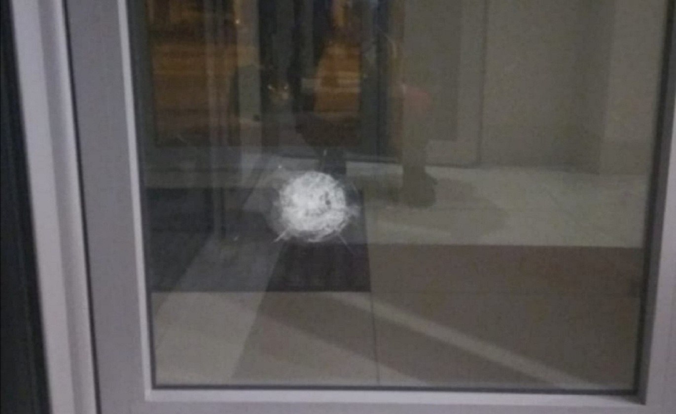 В Харькове обстреляли здание консульства Азербайджана